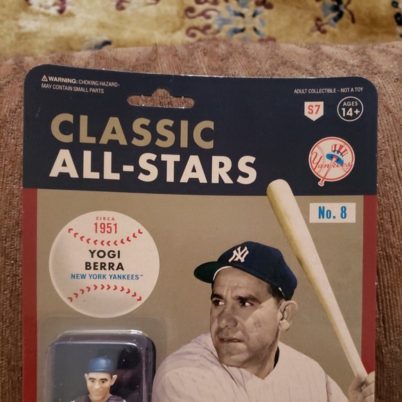 Yogi Berra Catcher by Super7 Classic All-Stars New York Yankee Action MLB Figure - Picture 4 of 5
